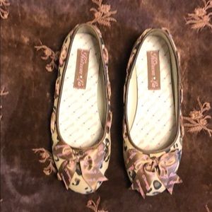 Kitson LA Leopard Flats sz 7.5 brand New